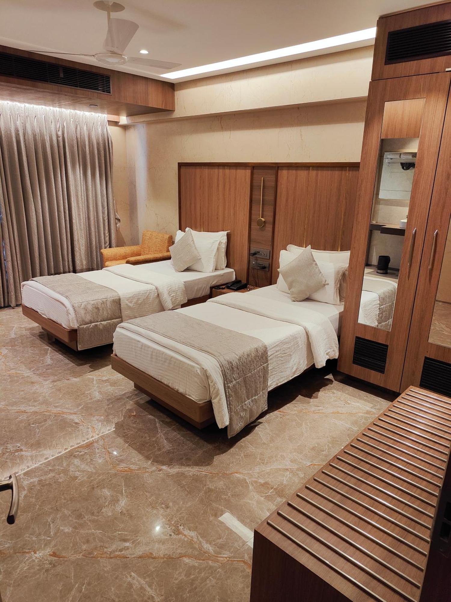 Hotel Archana Residency Mumbai Luaran gambar